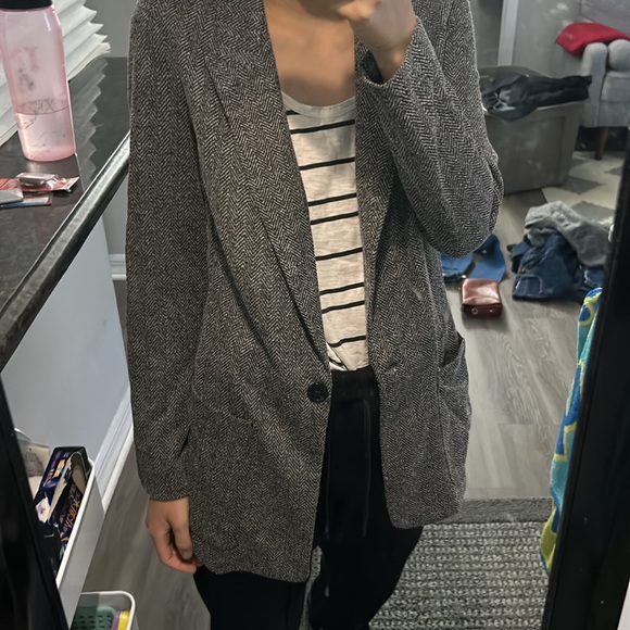 Simple HM blazer - Picture 9 of 9